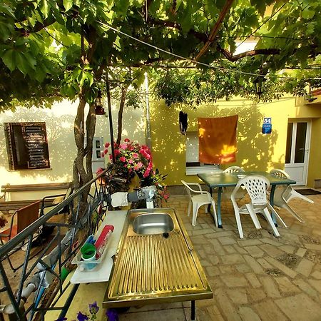 Marija Apartment Пула Екстериор снимка